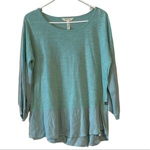 Matilda Jane long sleeve peplum top woman’s size medium